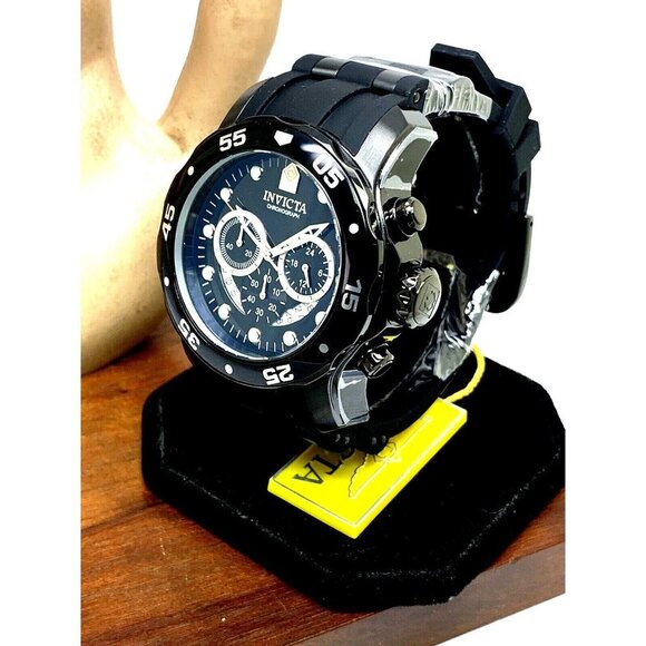 Invicta Men's Watch 6986 Pro Diver Quartz Chronograph Black Dial Rubber Band - Picture 2 of 13